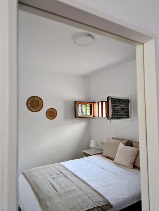 Charming Flat In Molinos With Terrace & Pools, Near Playa Bastian Apartamento *