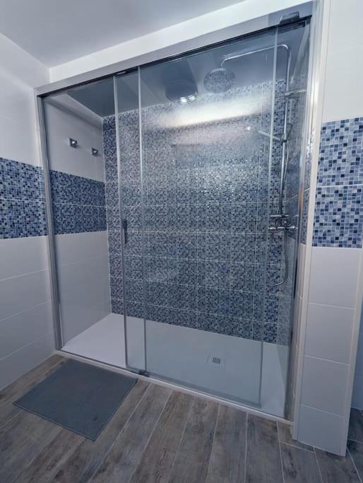 Charming Flat In Molinos With Terrace & Pools, Near Playa Bastian Apartamento *